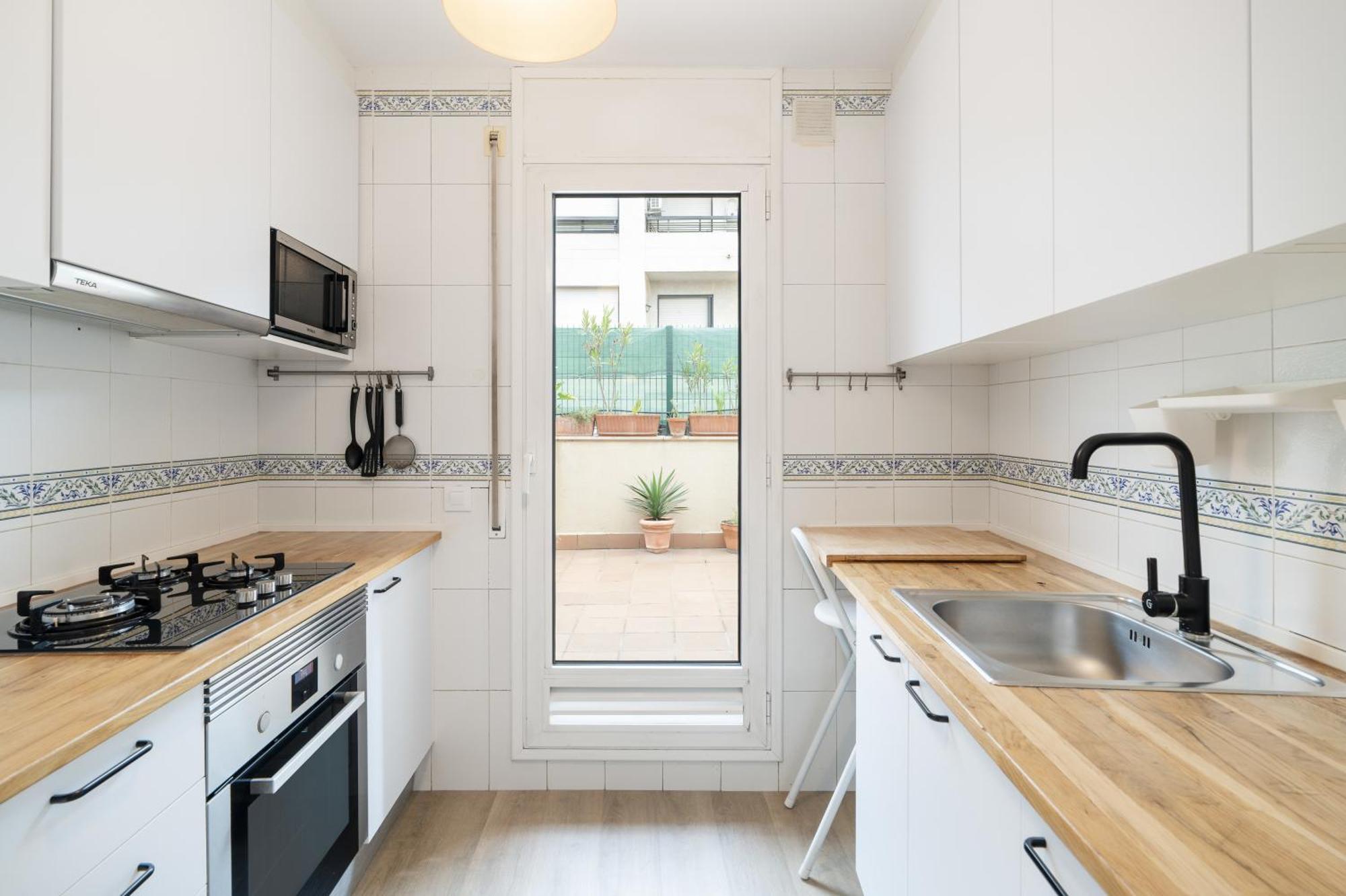 Apartamento Con Dos Grandes Terrazas En ชีโรนา ภายนอก รูปภาพ